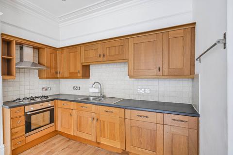 2 bedroom flat for sale, Valley Drive, Harrogate, North Yorkshire, HG2