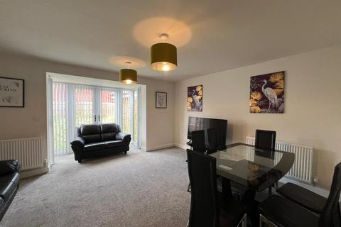 4 bedroom semi-detached house to rent, Goldcrest Walk, Coventry, CV4