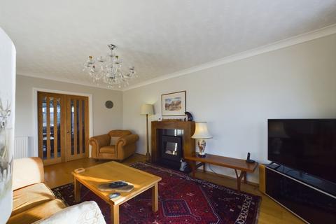 4 bedroom detached house for sale, Fern Close, Driffield YO25