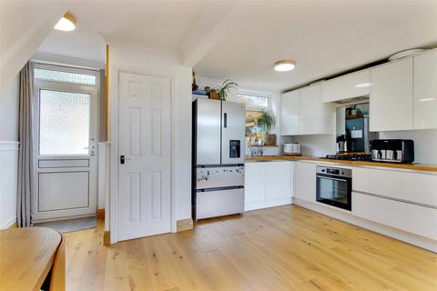 21 Northfield, Hartley, Longfield, DA3 7EW
