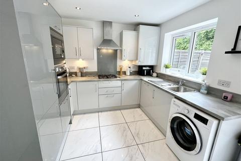 3 bedroom semi-detached house for sale, Hawthorn Way, Kings Norton