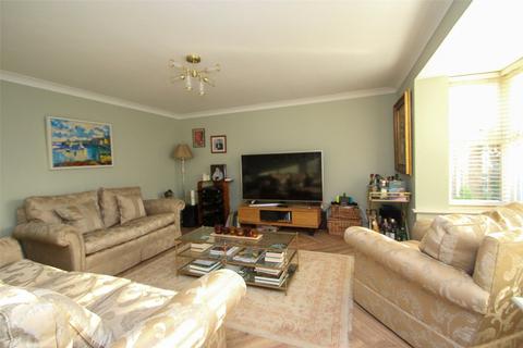4 bedroom detached house for sale, Spitfire Way, Hamble, Southampton, Hampshire, SO31