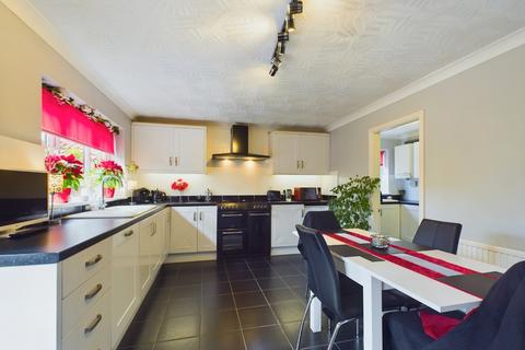 4 bedroom detached house for sale, 10 Station Road, Driffield YO25