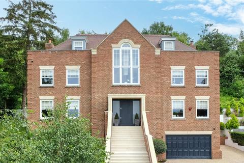 5 bedroom detached house for sale, Pilgrims Way, Kemsing, Sevenoaks, Kent, TN15