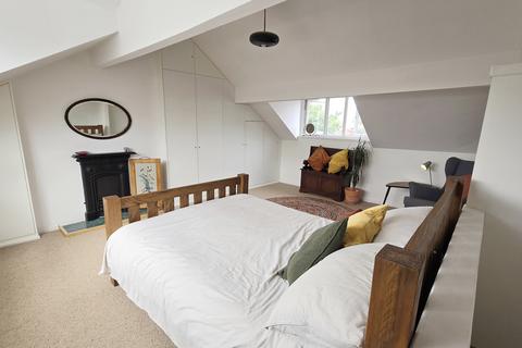 64 Windsor Road, Levenshulme, Manchester, M19 2EB