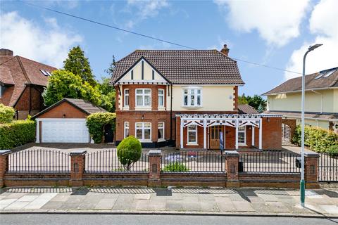 18 Ernest Road, Hornchurch, RM11 3JF