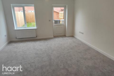 2 bedroom end of terrace house for sale, Massingham Place, Bourne