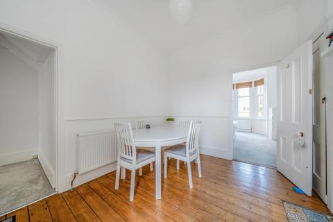 27a Egerton Gardens, London, W13 8HG