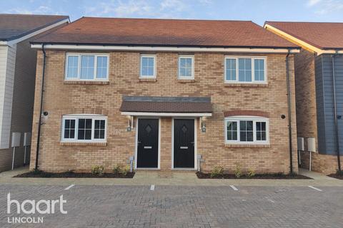 3 bedroom semi-detached house for sale, Marriott Road, Bourne