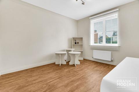 18 Bailey Way, Peterborough, PE2 9SE
