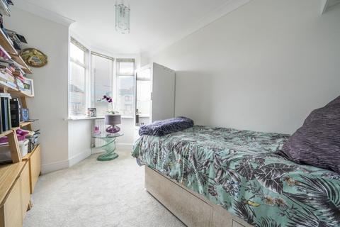 216 Long Lane, Bexleyheath, DA7 5JA