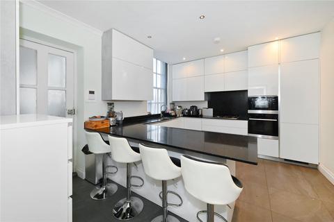 4 bedroom apartment for sale, Albert Hall Mansions, 31-48 Kensington Gore, SW7