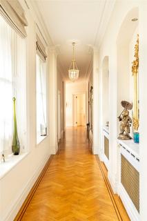 4 bedroom apartment for sale, Albert Hall Mansions, 31-48 Kensington Gore, SW7