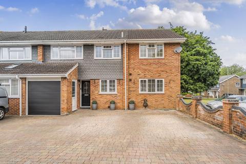 4 bedroom semi-detached house for sale, Coates Close, Basingstoke