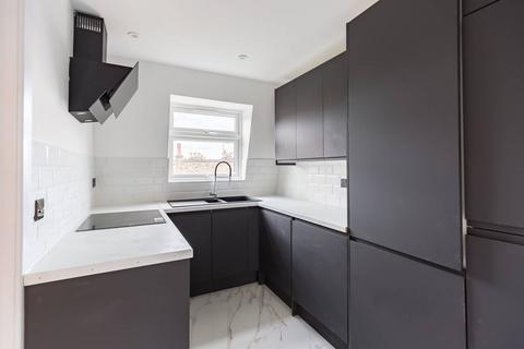 2 bedroom flat for sale, Nevill Road, Stoke Newington, London, N16