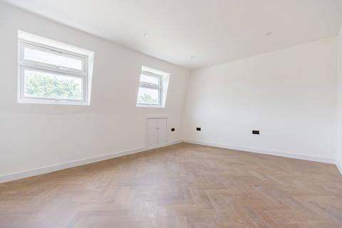 2 bedroom flat for sale, Nevill Road, Stoke Newington, London, N16