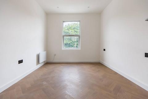2 bedroom flat for sale, Nevill Road, Stoke Newington, London, N16