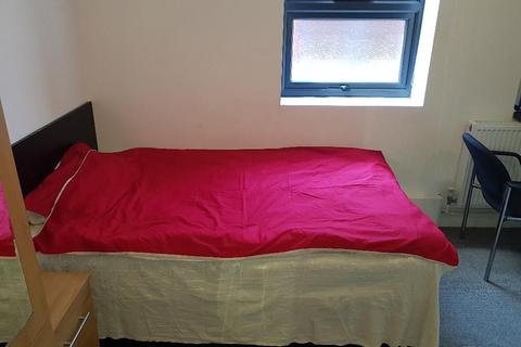 Studio to rent, Saxby Street, Leicester LE2