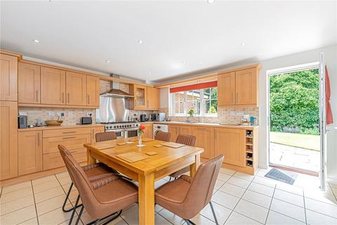 5 bedroom detached house for sale, Fresian Way, Wokingham RG41