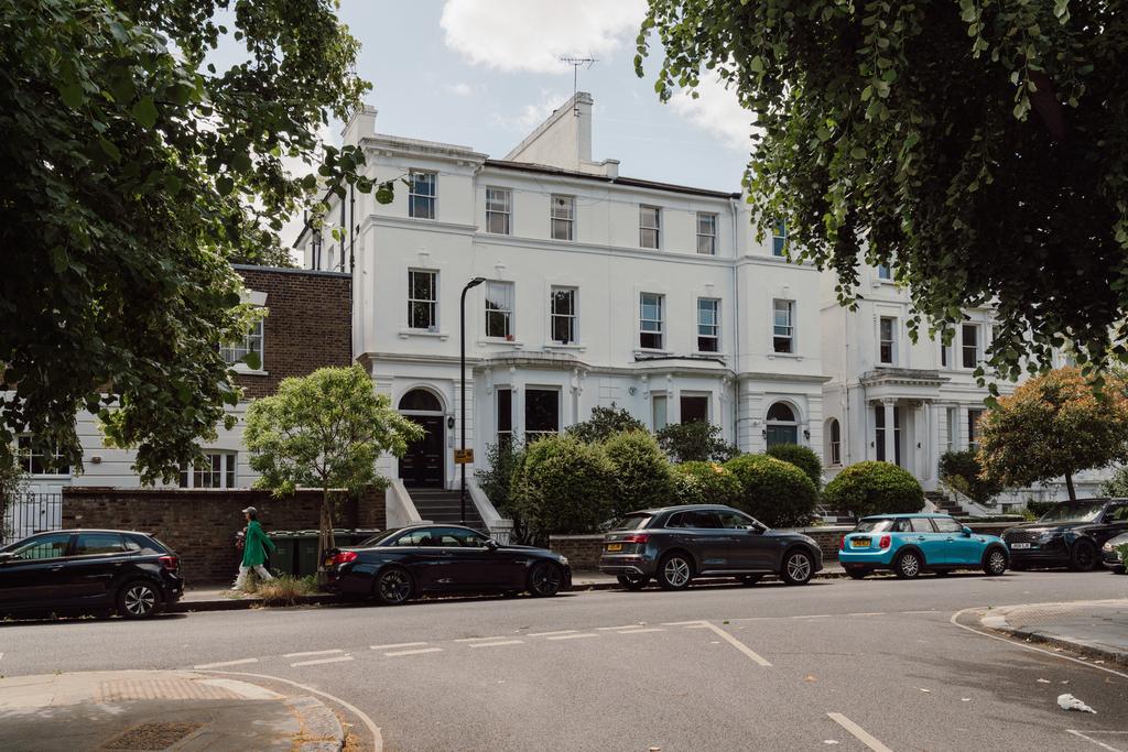 223027 - GREVILLE-ROAD-01.jpg