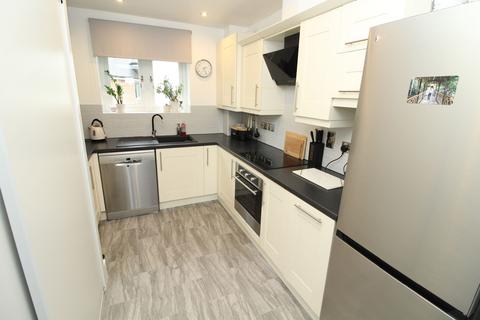 2 bedroom flat for sale, Kemsley Crescent, Broughton, Milton Keynes