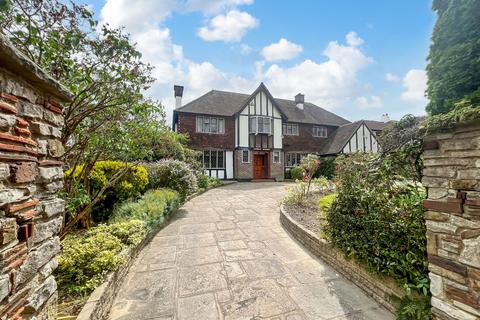 5 bedroom detached house for sale, Grimwade Avenue, Croydon, CR0