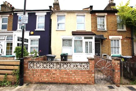 undefined, Halefield Road, Tottenham, London, N17