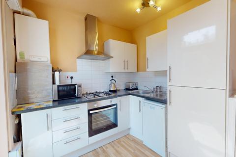 2 bedroom flat to rent, Tidy Street, Brighton, BN1