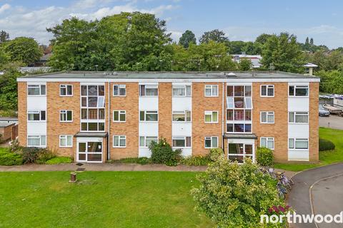 2 bedroom flat for sale, Haig Court, Chelmsford, CM2