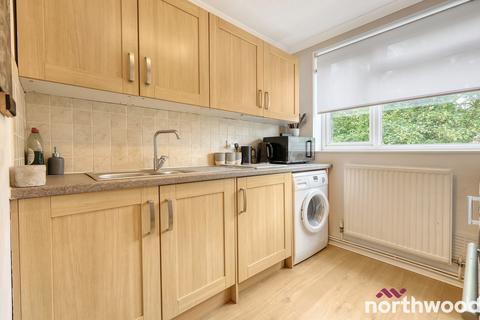 2 bedroom flat for sale - Haig Court, Chelmsford, CM2