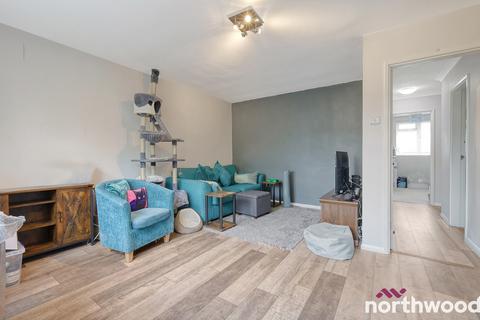 2 bedroom flat for sale, Haig Court, Chelmsford, CM2
