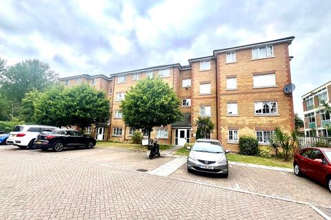2 bedroom apartment to rent, Exchange Walk, Pinner HA5