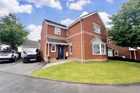 4 bedroom detached house for sale, Quakers Yard, Treharris CF46