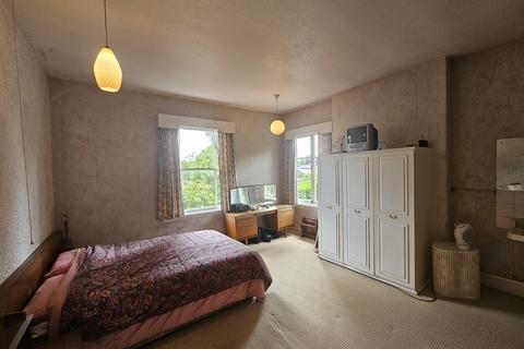 47 Clifton Road, Sutton Coldfield, B73 6EN