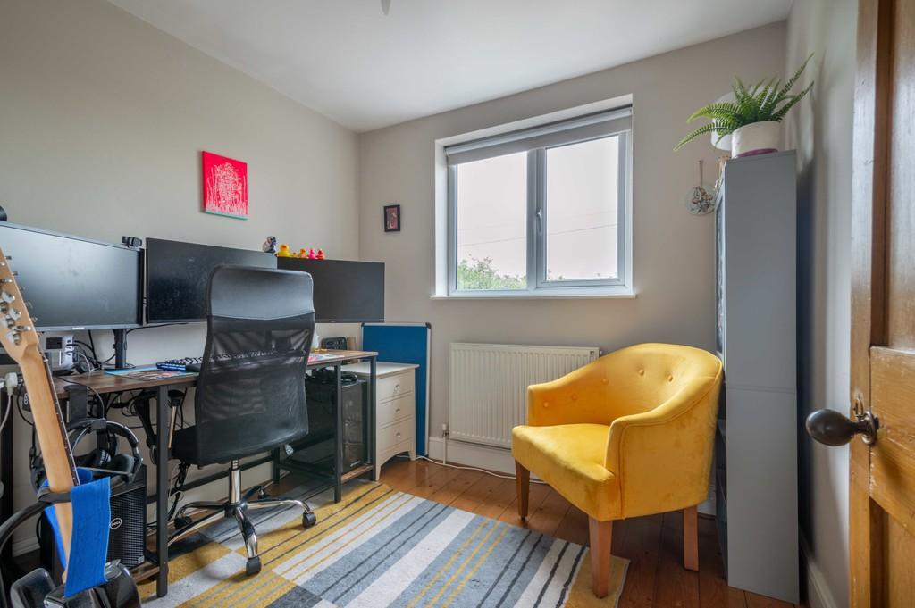 3 Bakers Row-6