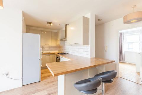 3 bedroom flat to rent, St Leonards Street, Bow, London, E3