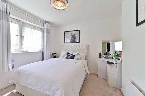 3 bedroom maisonette for sale, Windlesham Grove, Southfields, London, SW19