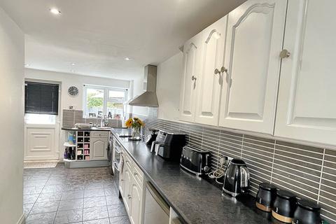 3 bedroom end of terrace house for sale, The Boundary, Goldington, Bedford MK41