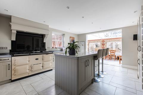 5 bedroom detached house for sale, Swaffham