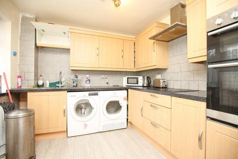 3 bedroom end of terrace house for sale, Rutland Avenue, Nuneaton