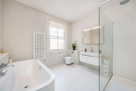 4 bedroom terraced house for sale, Dynham Road, West Hampstead, London