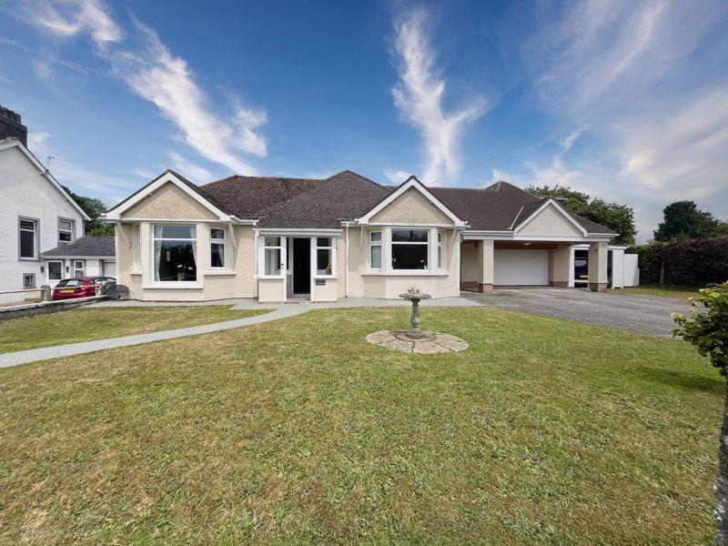 Oaklands, Fonmon, The Vale of... 4 bed detached house for sale £650,000