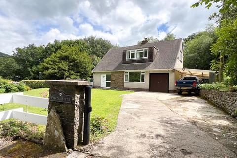 3 bedroom detached house for sale, Green Acres, Machen, CF83 8NX