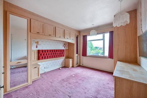23 Beverley Road, Worcester Park, KT4 8LX