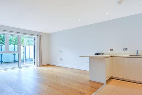 2 bedroom flat for sale, Coombe Lane, SW20, Raynes Park, London, SW20