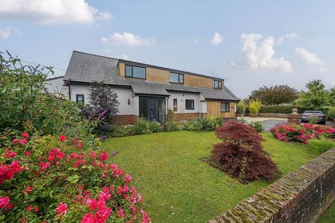 4 bedroom detached house for sale, Whitfield