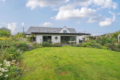 4 bedroom detached house for sale, Whitfield