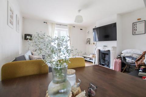 undefined, Dornberg Road, London
