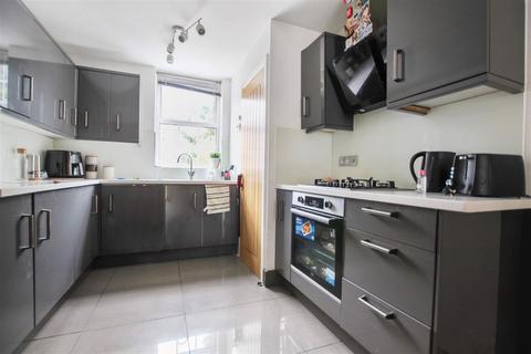 undefined, Dornberg Road, London