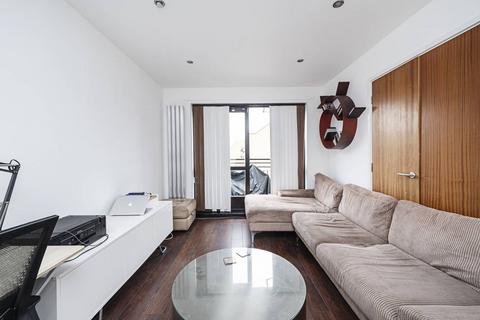 1 bedroom flat for sale, Essian Street, Stepney, London, E1